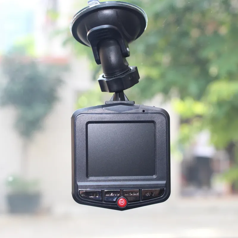 Видеорегистратор цифрова видеокамера рекордер Full HD 1080 + 32 GB Micro SD Card карта с памет 6.5 х 7 см 12/24V - 10