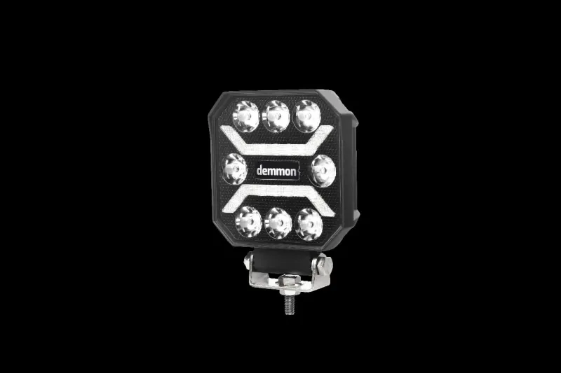 Универсална мощна LED ЛЕД диодна лампа халоген бяла светлина 27W 12V - 24V за камион трактор ролбар АТВ джип земеделски и селскостопански машини и др. 110 x 110 x 37 mm E-mark E9 - 6