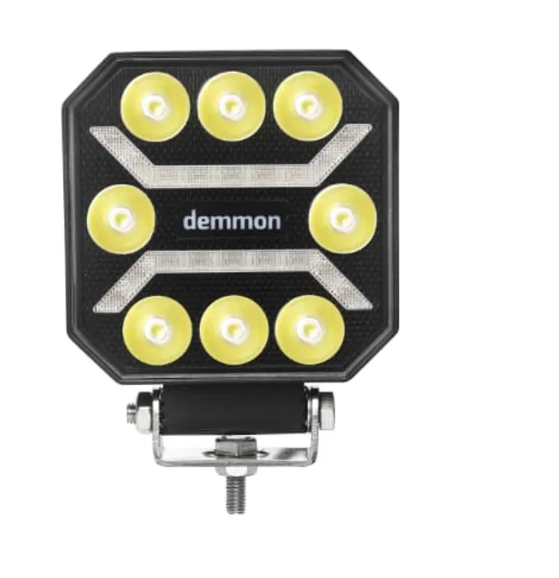 Универсална мощна LED ЛЕД диодна лампа халоген бяла светлина 27W 12V - 24V за камион трактор ролбар АТВ джип земеделски и селскостопански машини и др. 110 x 110 x 37 mm E-mark E9 - 9