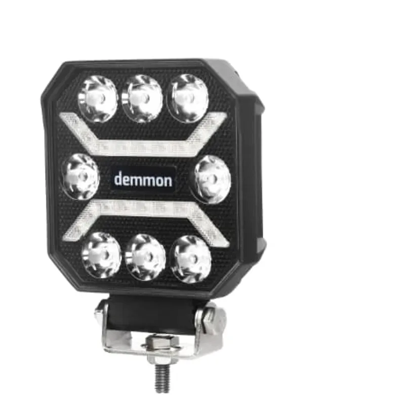Универсална мощна LED ЛЕД диодна лампа халоген бяла светлина 27W 12V - 24V за камион трактор ролбар АТВ джип земеделски и селскостопански машини и др. 110 x 110 x 37 mm E-mark E9 - 10