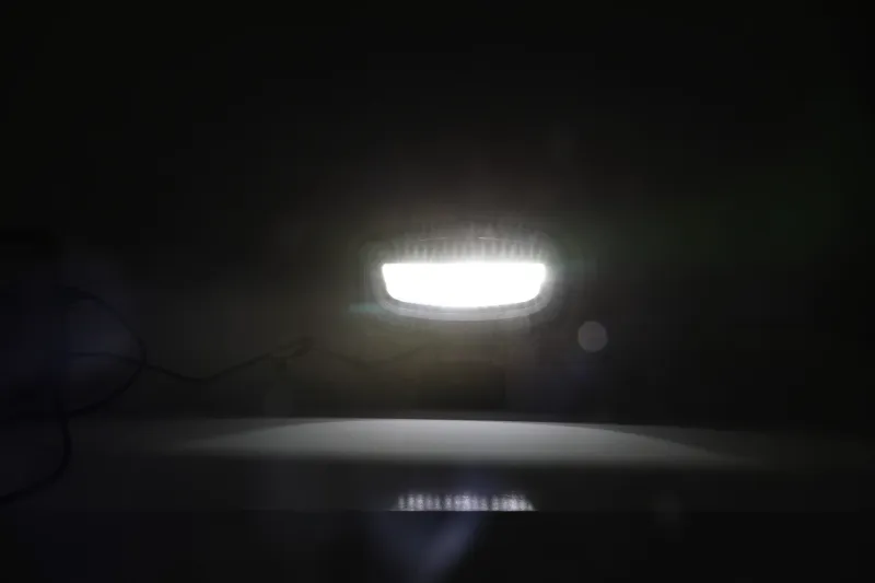 Универсален LED диоден халоген с DRL дневни светлини бяло/жълто и аварийна сигнална блиц оранжева светлина 12-24V 3500 лумена - 14