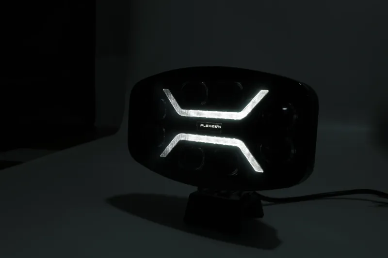 LED Халоген Фар DRL бяла/жълта светлина - Опушен - 12-24V за джип, камион, агротехника и др. - 4