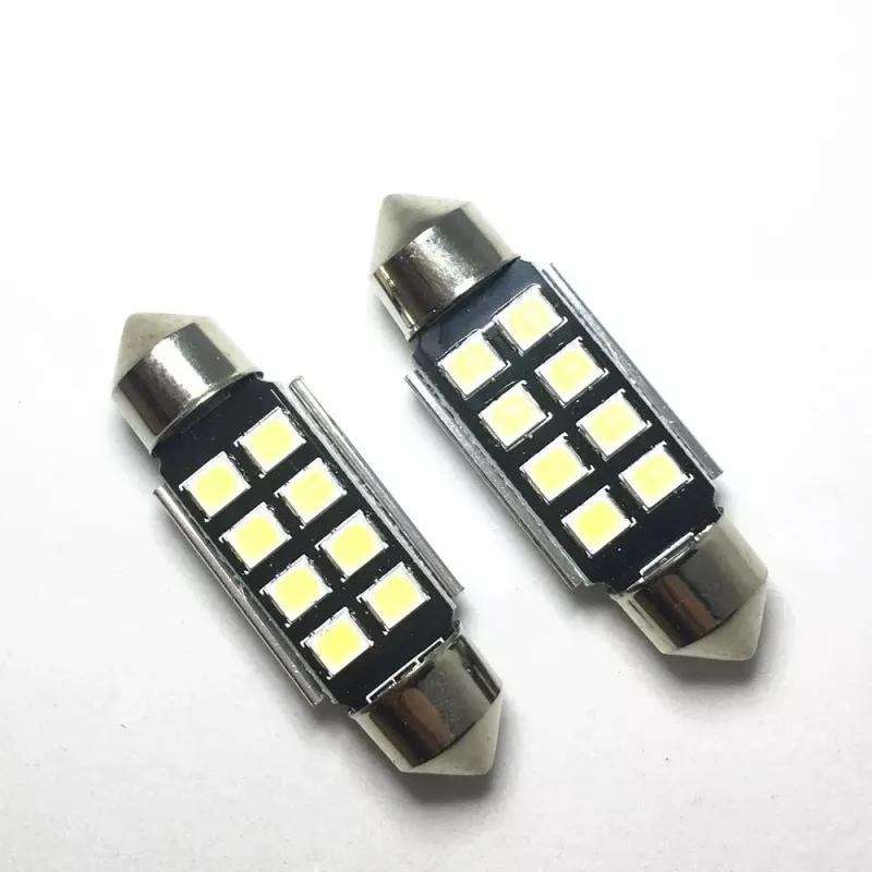 Комплект от 2 броя LED Лед Диодни Крушки 8 SMD 31мм 12V Бяла Светлина в блистер - 1