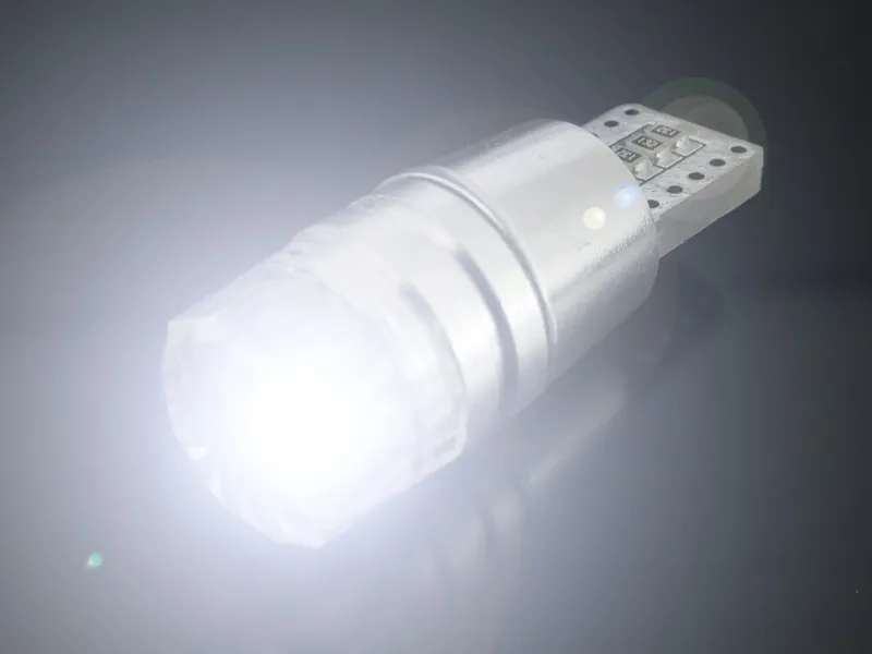 LED Лед Диоднa Крушкa За Габарит, Т10 W5W, COB 8-Core, 12V , Canbus - Error free , Без грешки, Бяла и Синя Светлина - 5
