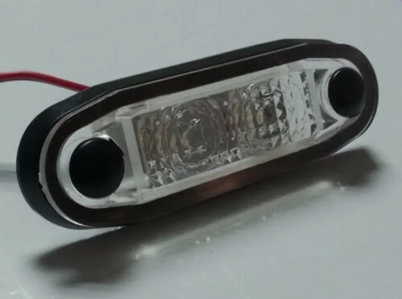 LED Светодиоден Габарит, Маркер, Токос, С Гума, Червен Цвят, Овален, Е-Mark, 12V, 7,5 см - 3