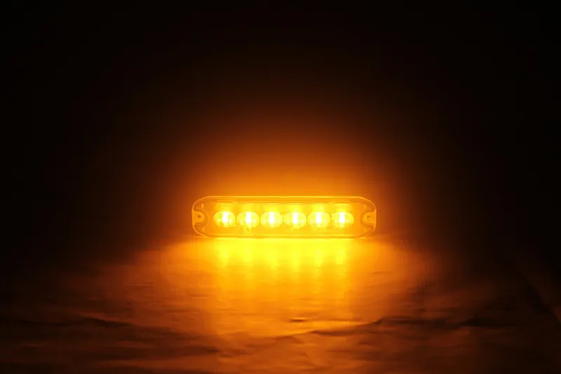 6 LED ЛЕД Жълта Аварийна Лампа Блиц Светлина Мигаща За Пътна Помощ Платформа и др. 10W с 8 режима 8х3 cm. 12-24V - 5
