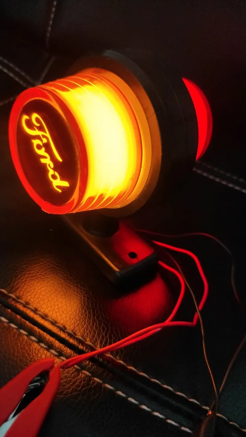 1 брой LED ЛЕД страничен габарит рогче 12 -24V оранжево - червено “old school” Неон Ефект с лого FD - 7