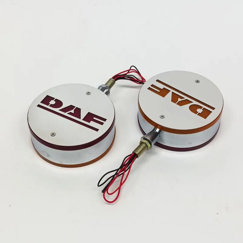 Комплект от 2бр Светодиодни LED Лед Габарити Обеци 24V оранжево-червено DF - 3