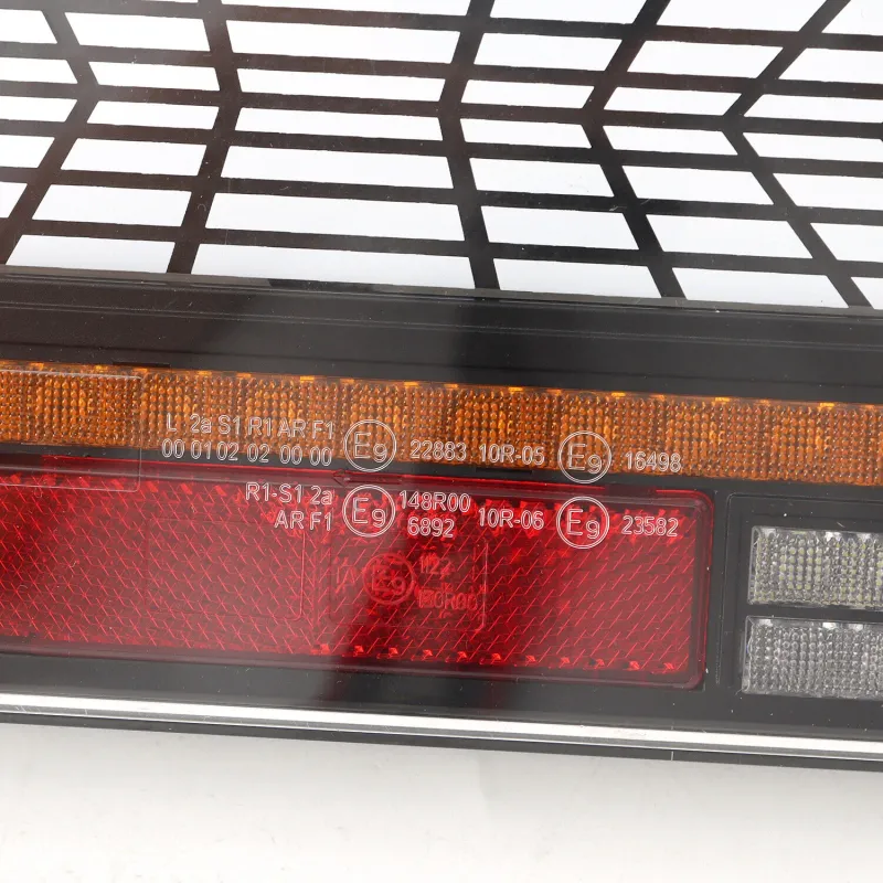 Комплект Ляв + Десен Мултифункционални Диодни LED Лед Стопове с Бягащ Мигач Неон Neon Ефект 12V - 24V 235mm X 110mm X 30mm E9 За Бус Камион Тир Ремарке Караванa - 11
