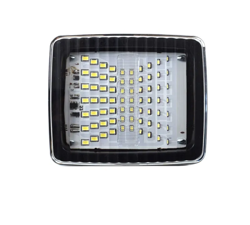 LED бяла задна светлина – габарит с 70 LED диода, 12–24V - 5