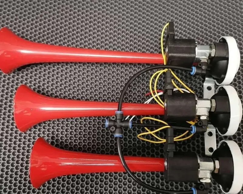 Музикална тромба клаксон HI-DO Baby Shark и още 12 мелодии за бус ван автомобил 12V 125d - 2